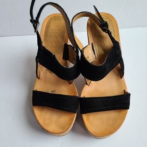 COPY - Dolce Vita 8 Black Tan wedge chunk heel